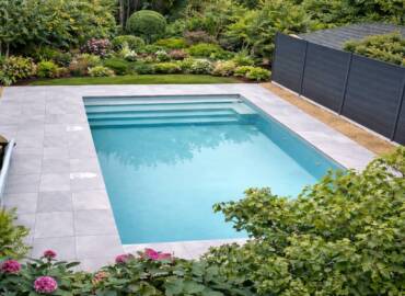 15 eenvoudige stappen om een ​​zwembad te ontwerpen